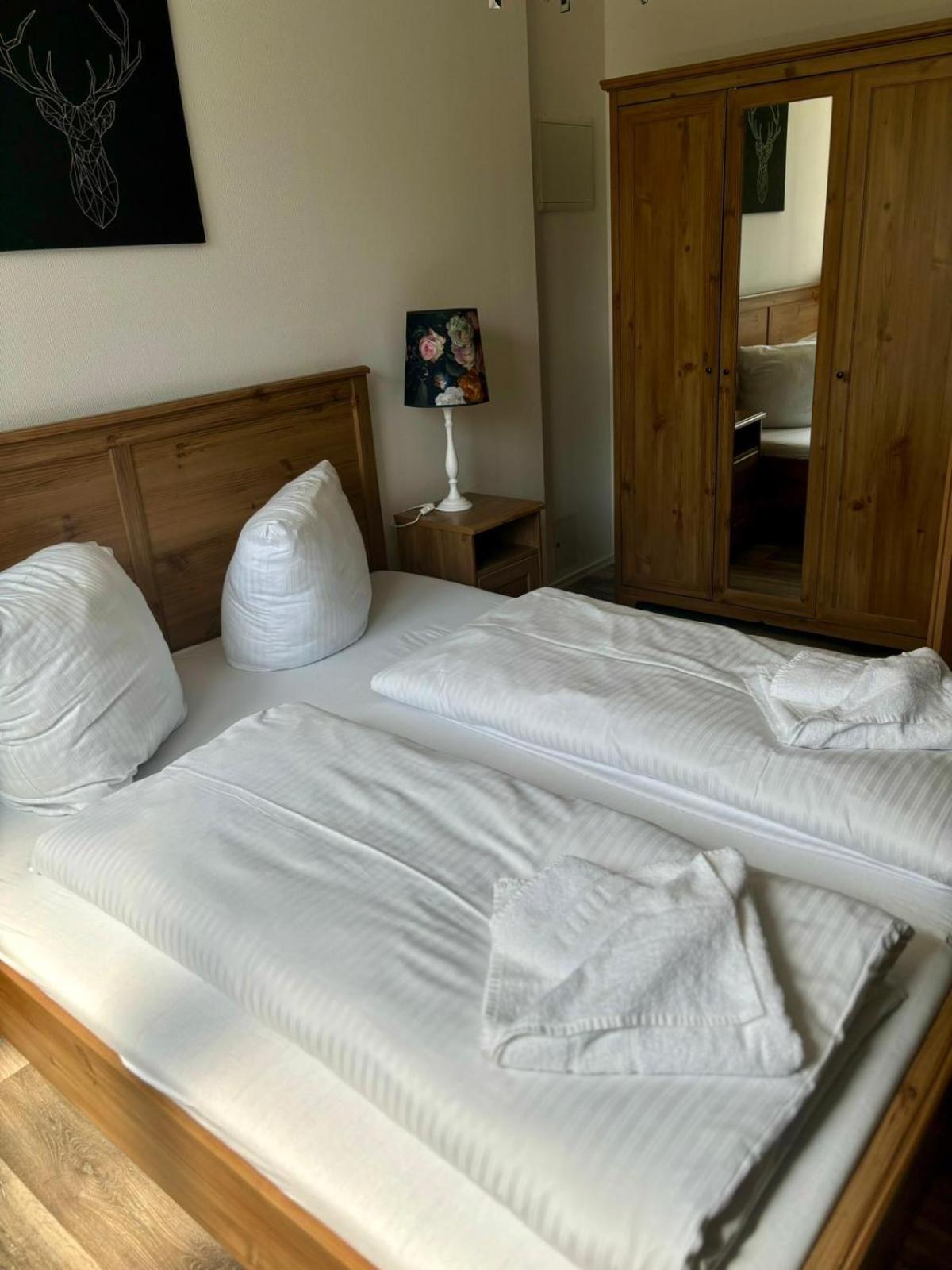 Themenhotel Rehlein Thale Luaran gambar